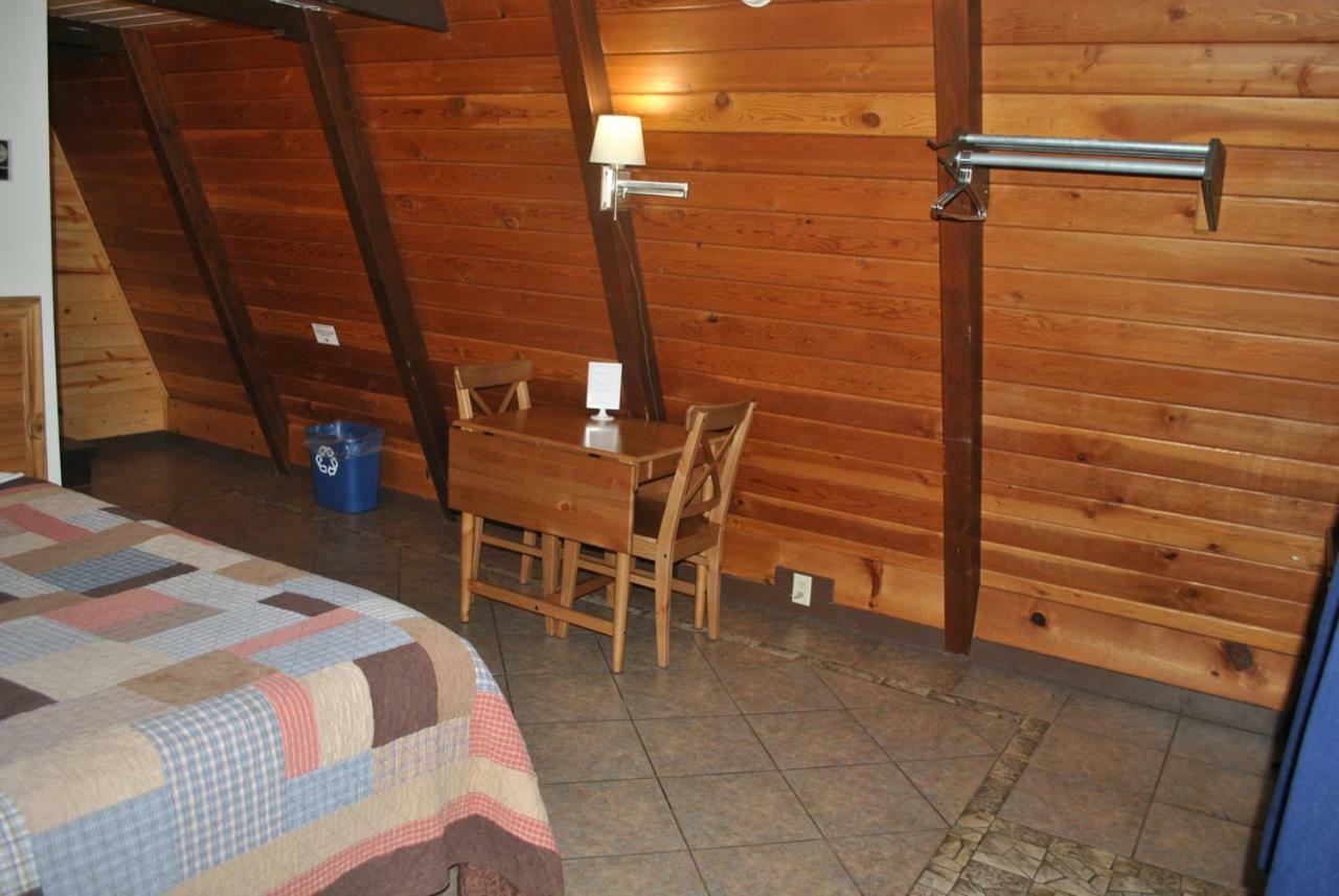 Aspen Inn Fort Klamath Esterno foto