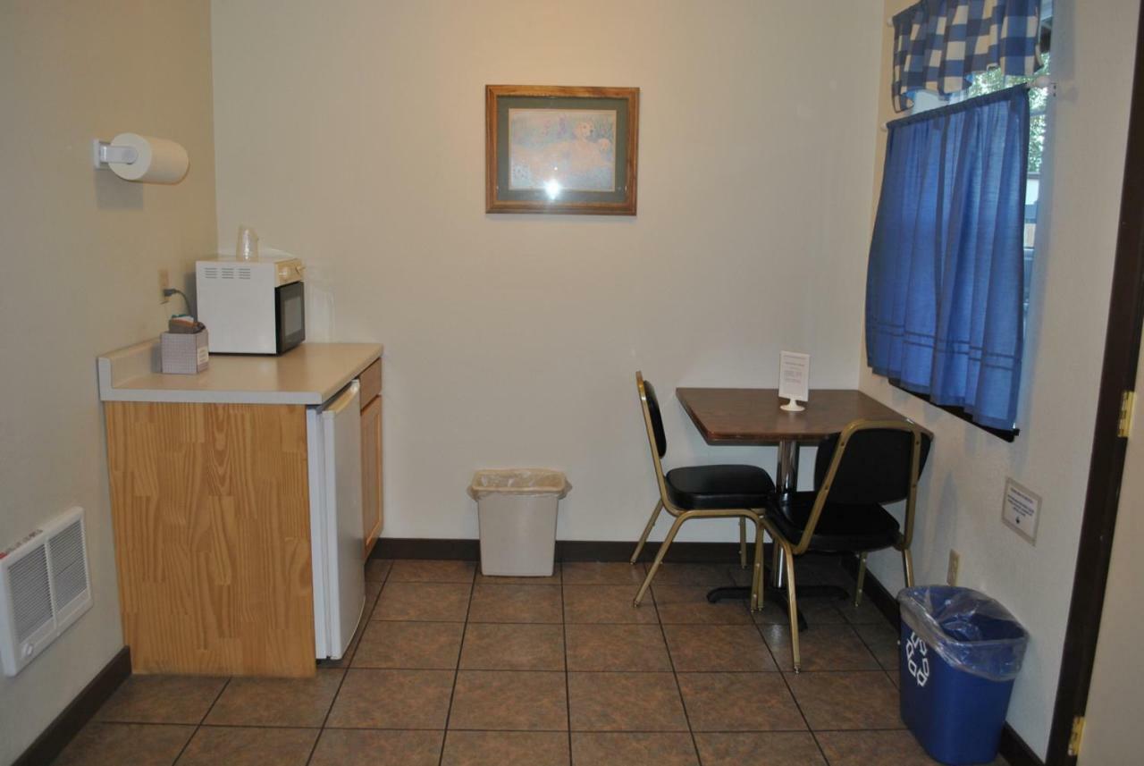 Aspen Inn Fort Klamath Esterno foto
