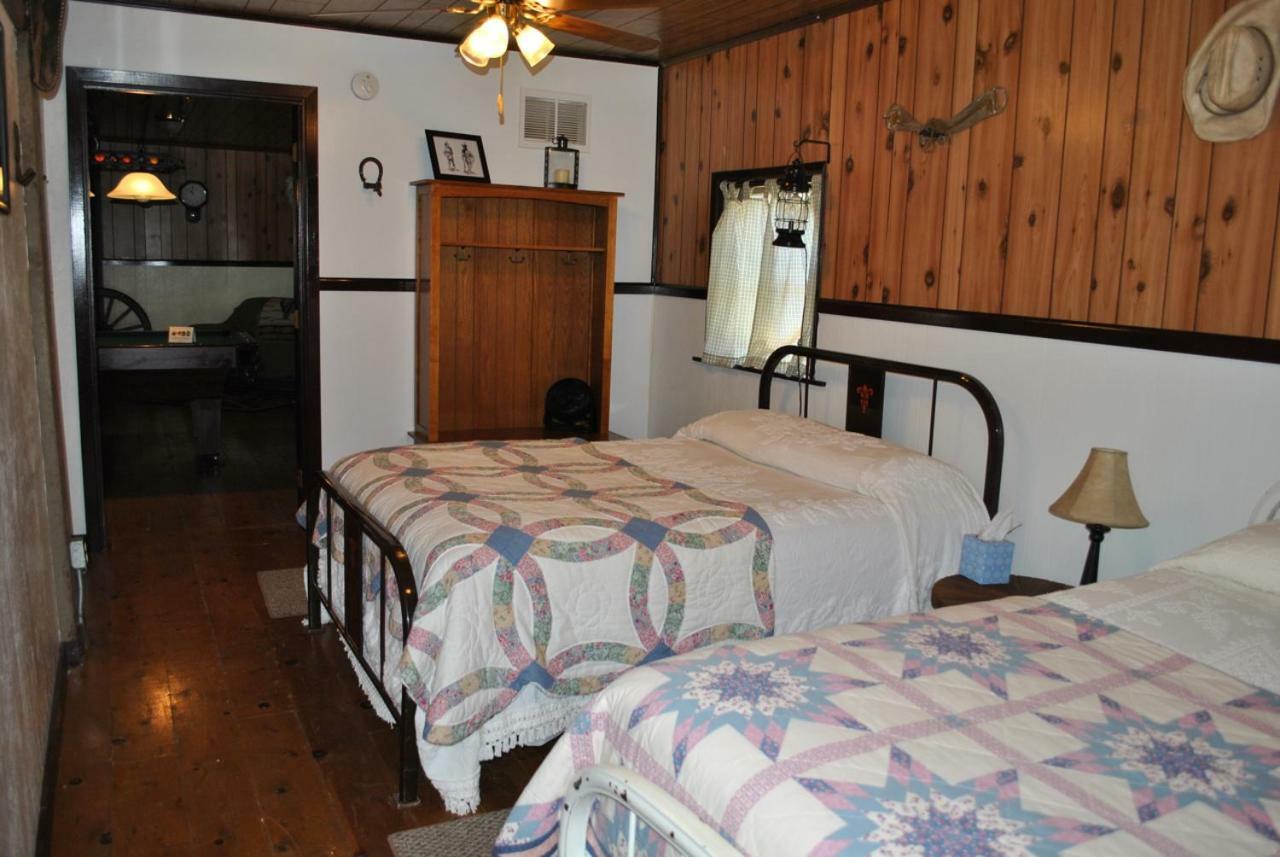 Aspen Inn Fort Klamath Esterno foto