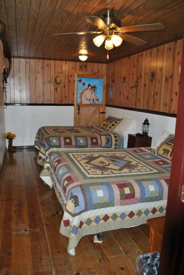 Aspen Inn Fort Klamath Esterno foto